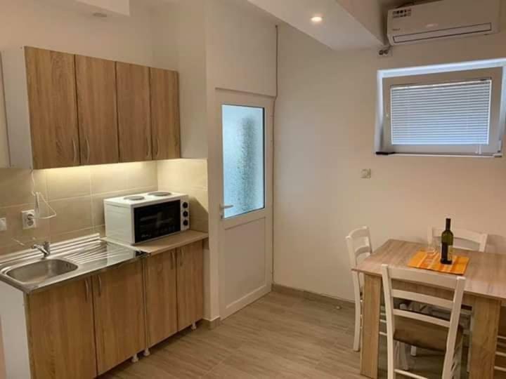Apartments Dabovic Котор Экстерьер фото