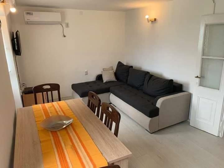 Apartments Dabovic Котор Экстерьер фото